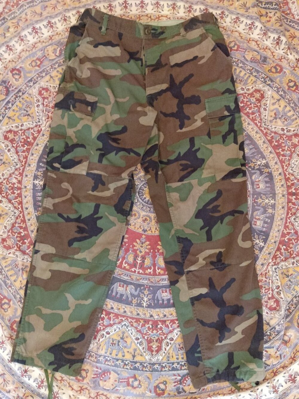 VINTAGE US ARMY CAMO PANTS 35W X 32L